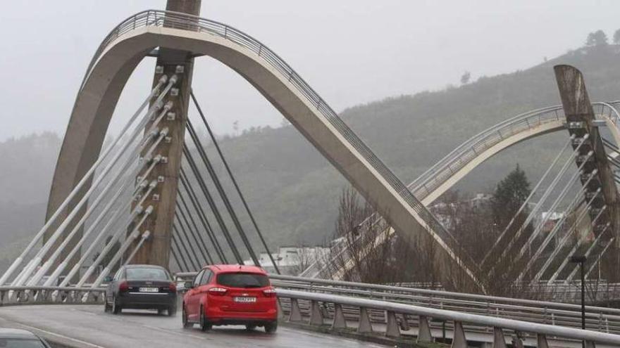 Puente del Milenio de Ourense. // Iñaki Osorio