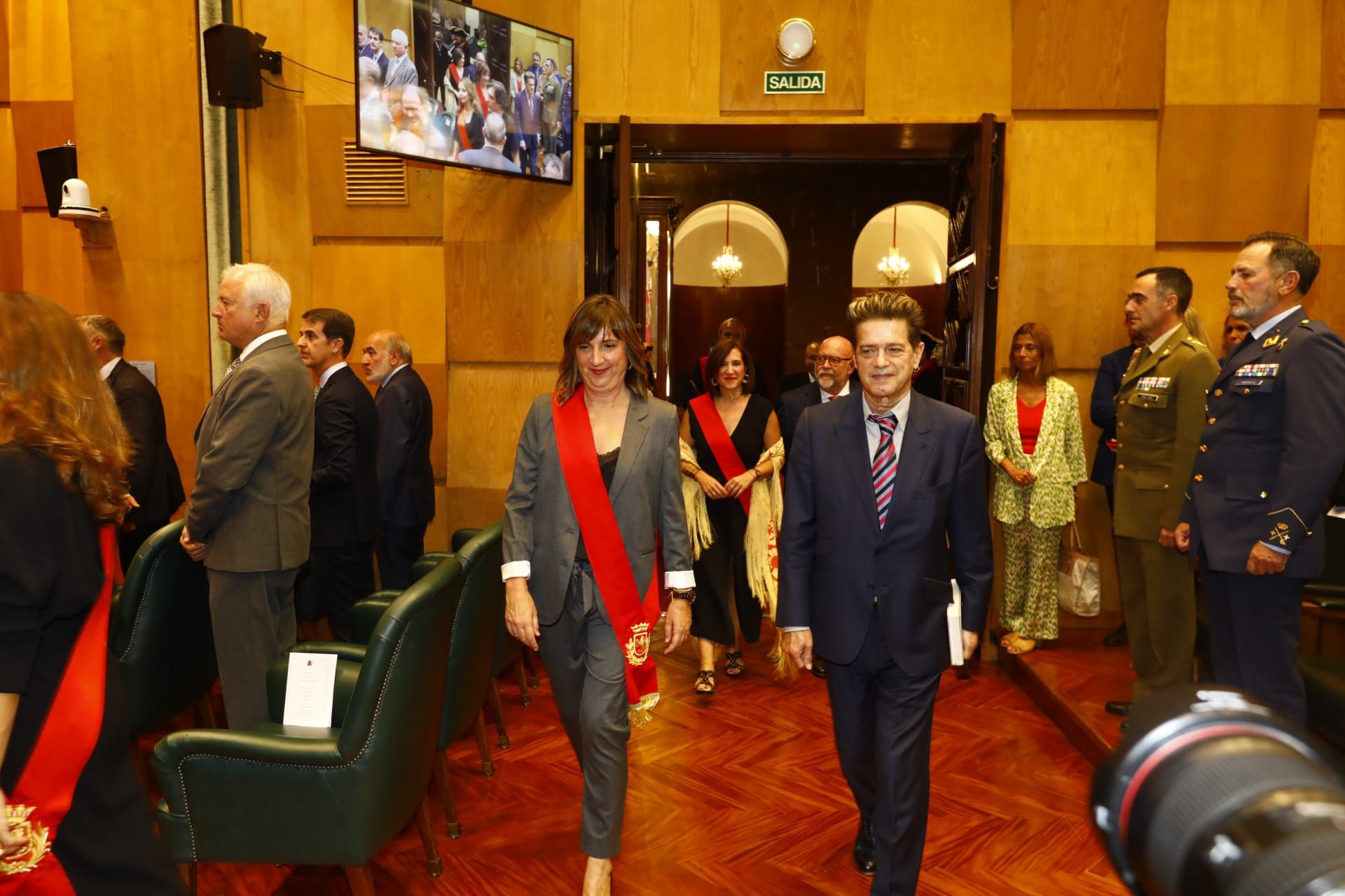 FOTOGALERÍA | Acto de entrega de medallas y distinciones de Zaragoza