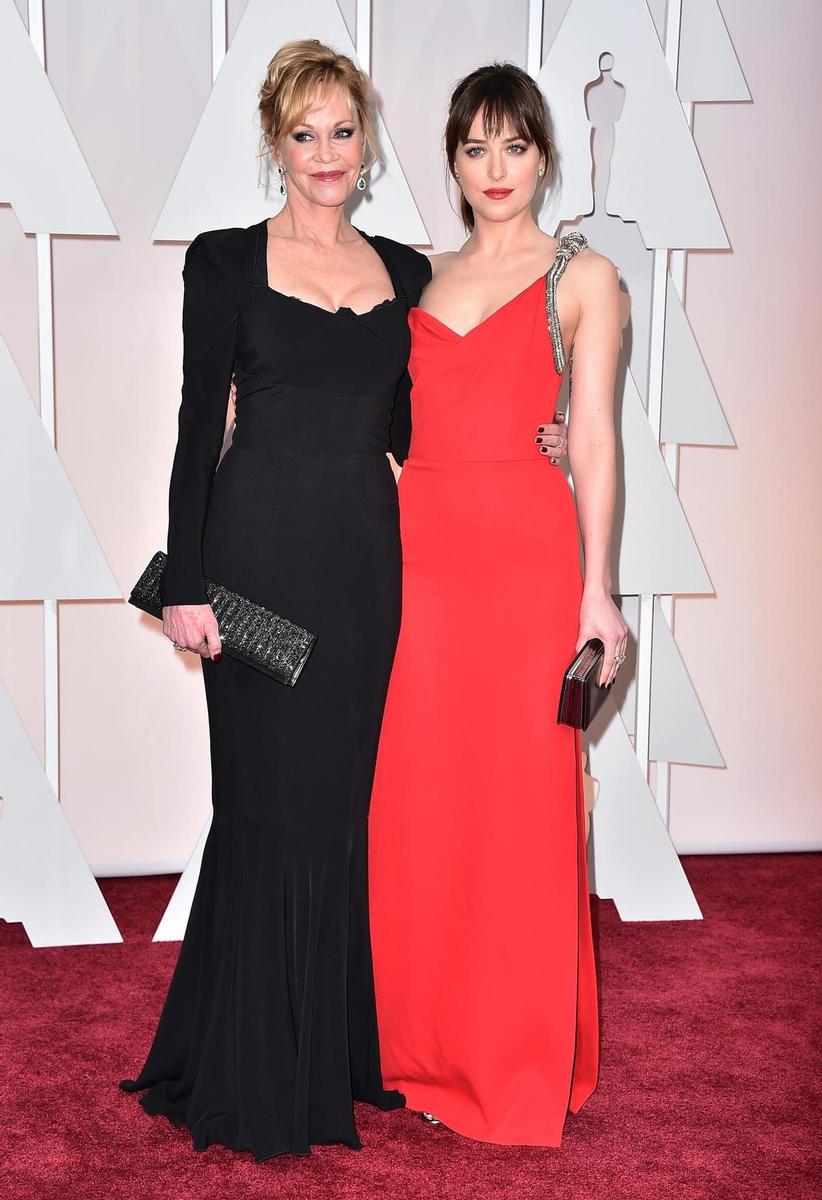 Oscar 2015, Dakota Johnson y Melanie Grifith