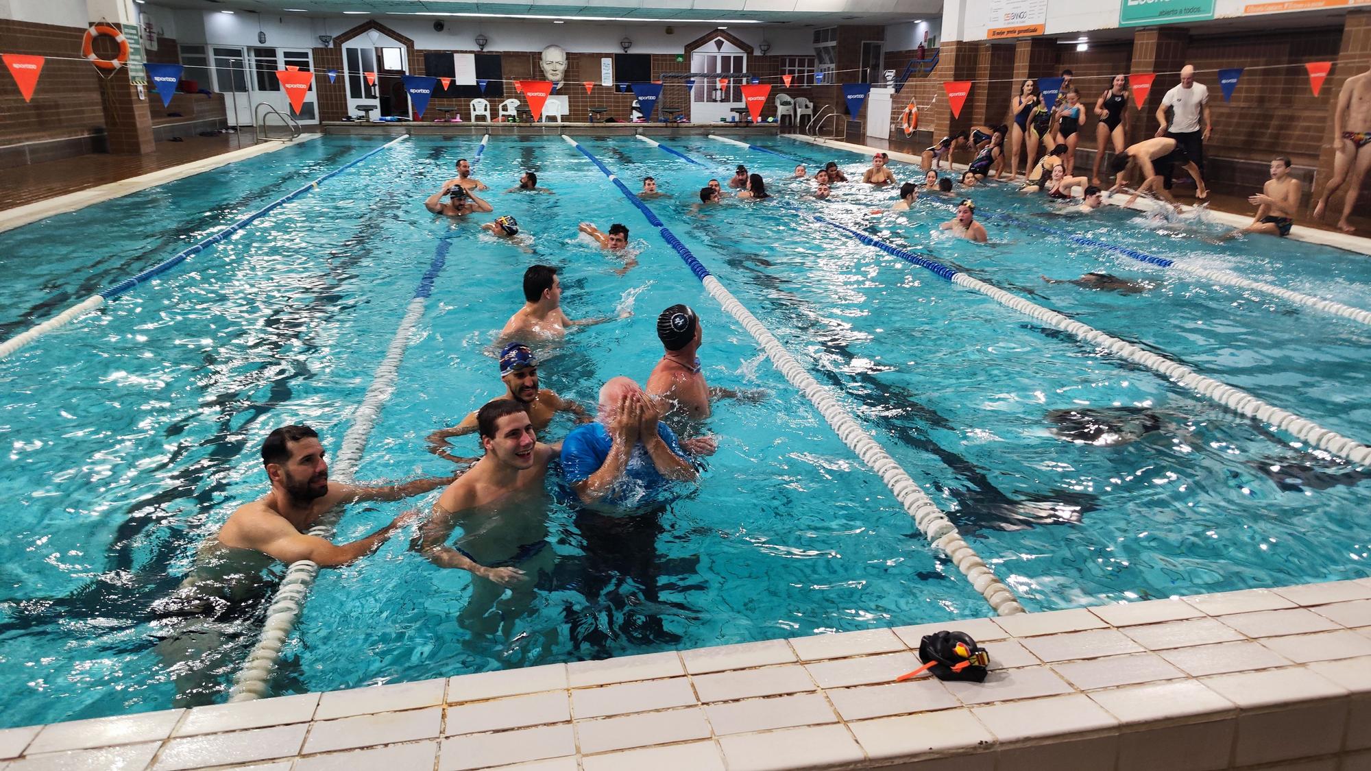 Cierre de la piscina Manuel Llaneza