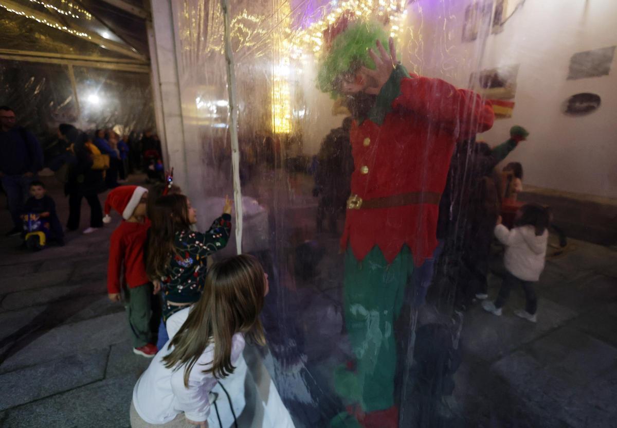 Baiona enciende sus luces de Navidad Baiona enciende sus luces de Navidad