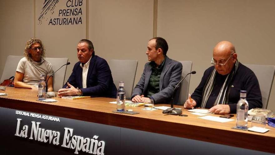 De izquierda a derecha, Pablo García, Juan Carlos Cádiz, Julio Cedrón y Martín Díez Casado.