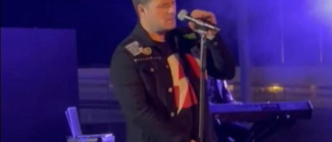 Actuación de Dani Martín en la fiesta de lujo para funcionarios en Maspalomas.