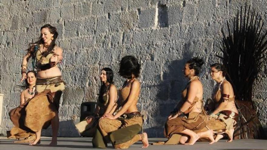 Meereen inspira las danzas del Tribal Fest on the Rock de Peñíscola