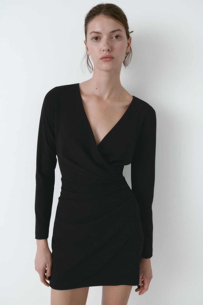 Vestido corto drapeado de Zara