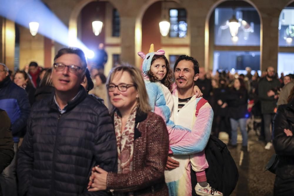 Fiesta del Antroxu en Gijón y disfraz de Pelayo