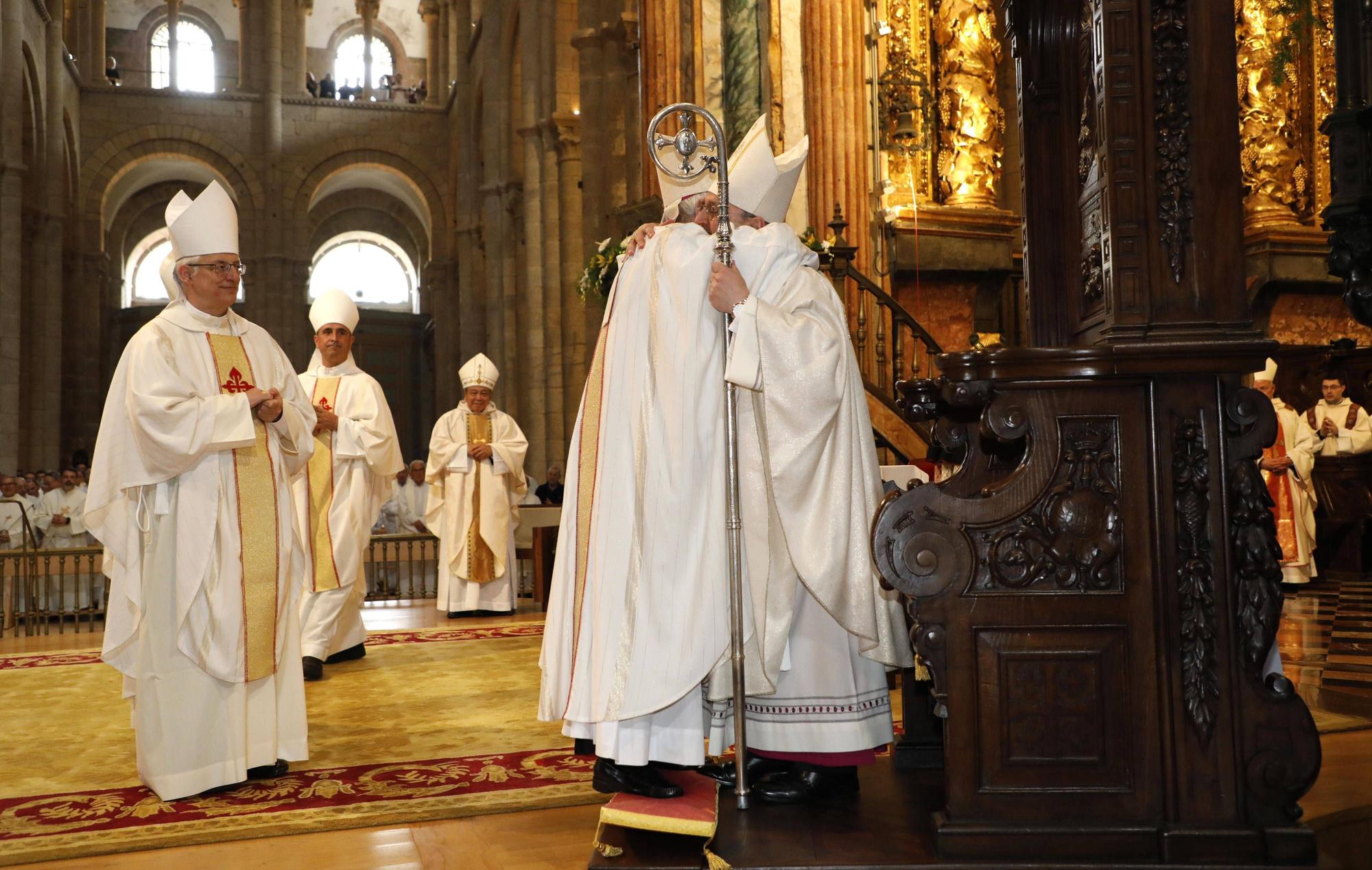 Ceremonia de toma de posesión del nuevo arzobispo de Santiago, monseñor Prieto