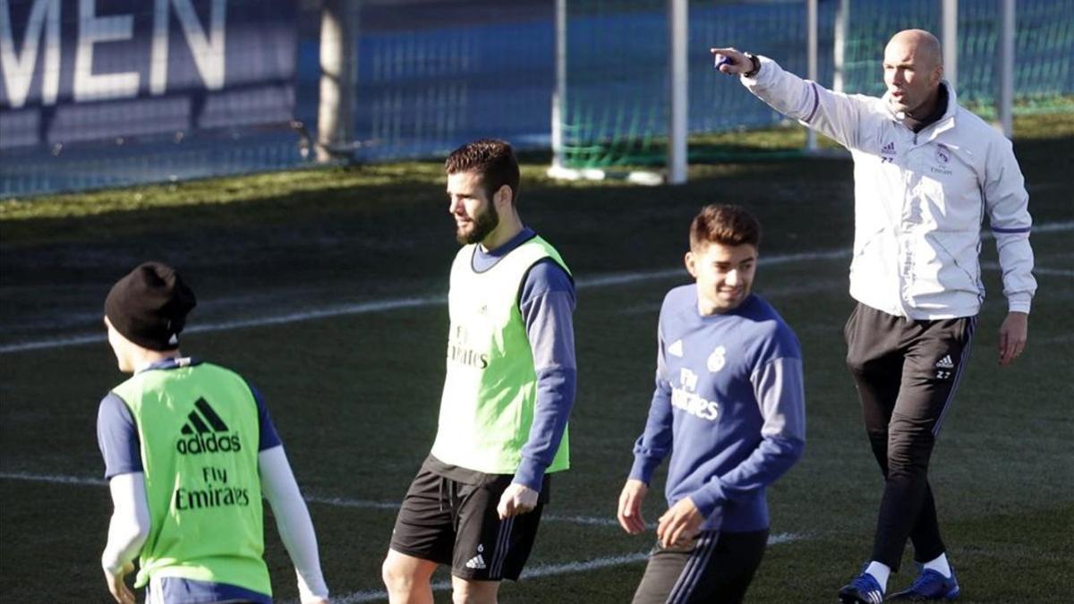 Enzo se entrena habitualmente con el primer equipo