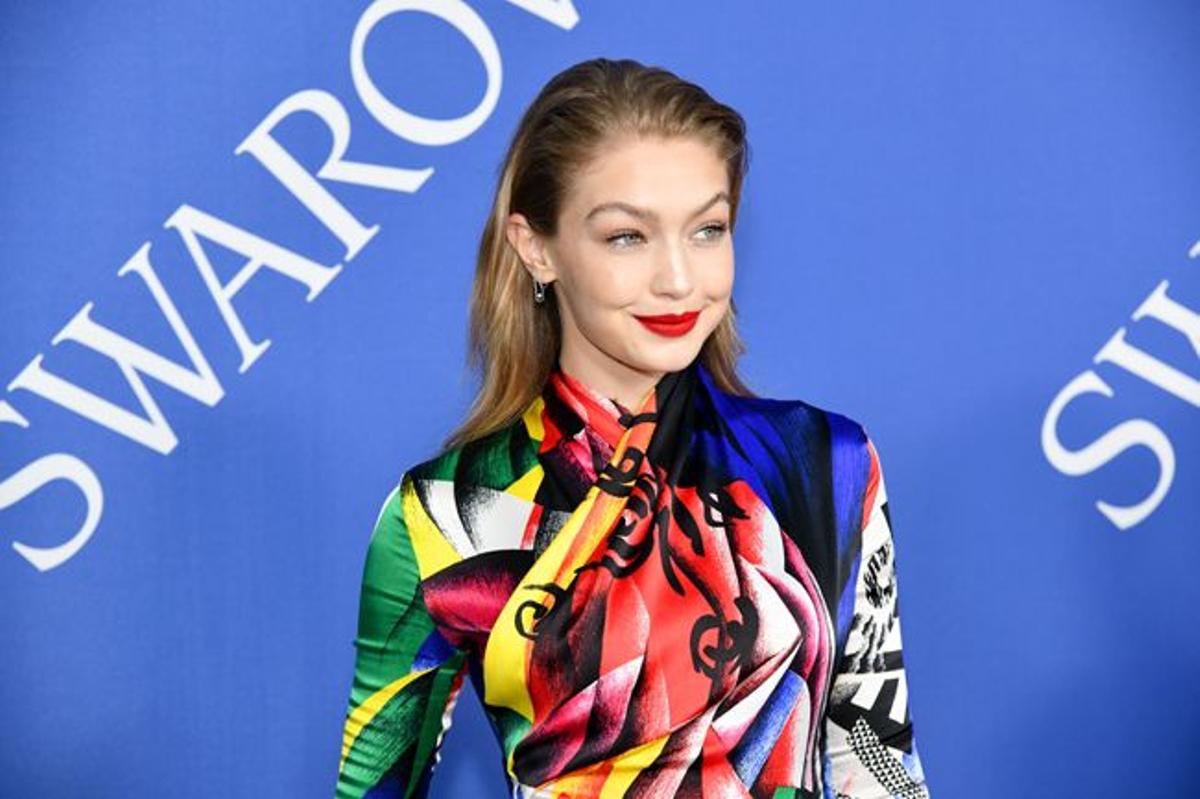 Gigi Hadid, hipnotizante en los CFDA Awards