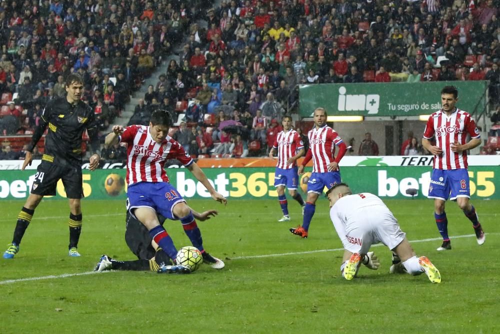 Sporting 2 - 1 Sevilla