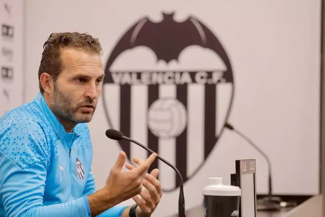 Rubén Baraja habla de la situación de los jugadores menos habituales de cara a la Copa del Rey