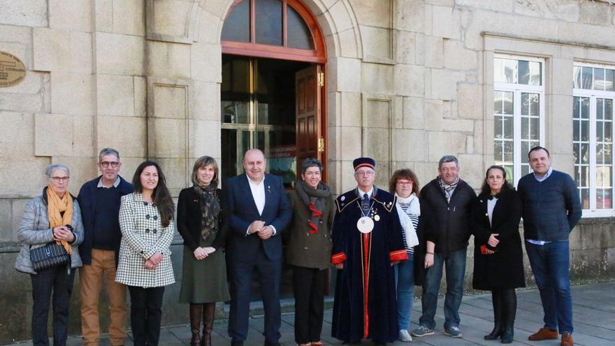 A lamprea une  a Arbo e a  Sainte-Terre