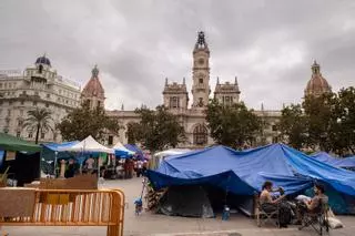 Catalá reclama por escrito a Bernabé blindar el 9 d'Octubre sin pedir el desalojo