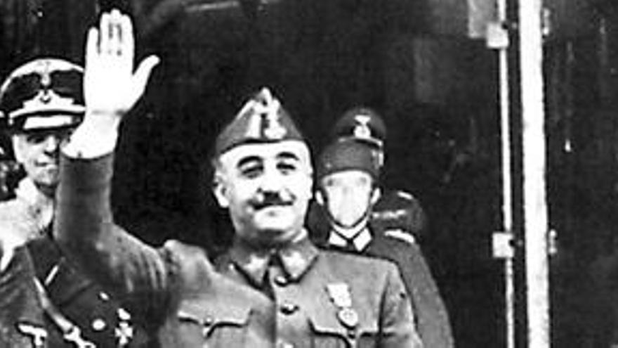 Franco usó la hora para agradar a Hitler