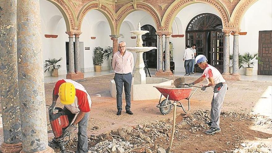 El Consistorio acomete obras de mejora en el Palacio de Santa Ana