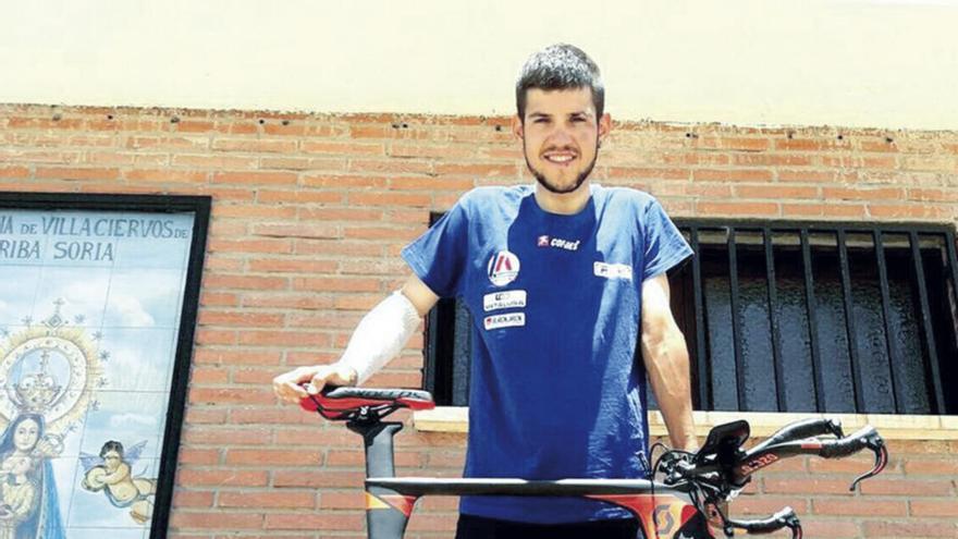 El ciclista redondelano Samuel Blanco. // @samublancoprol