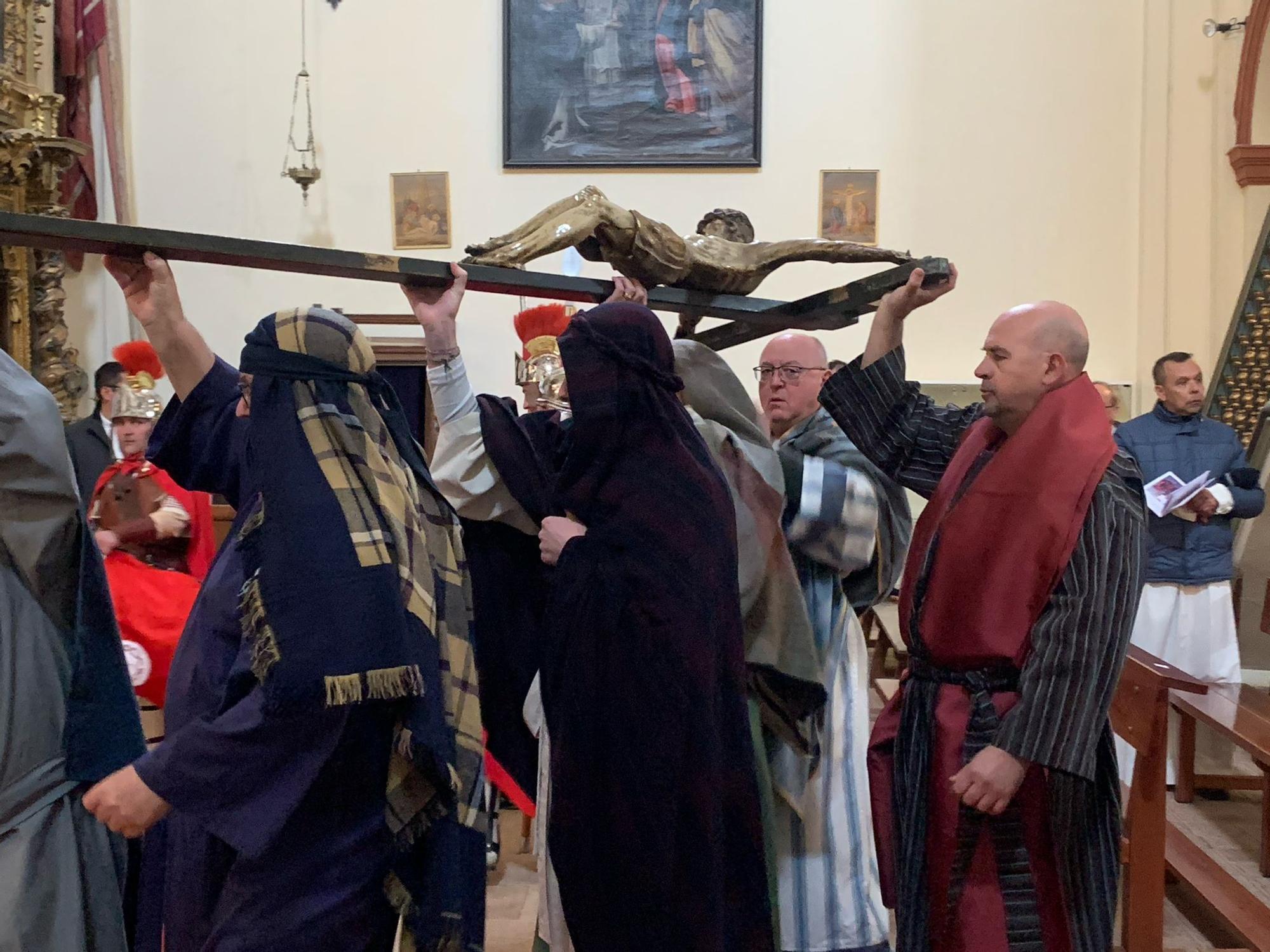 Las imágenes de la peregrinación cuaresmal de Vila-real a Torrehermosa, localidad natal de Sant Pasqual