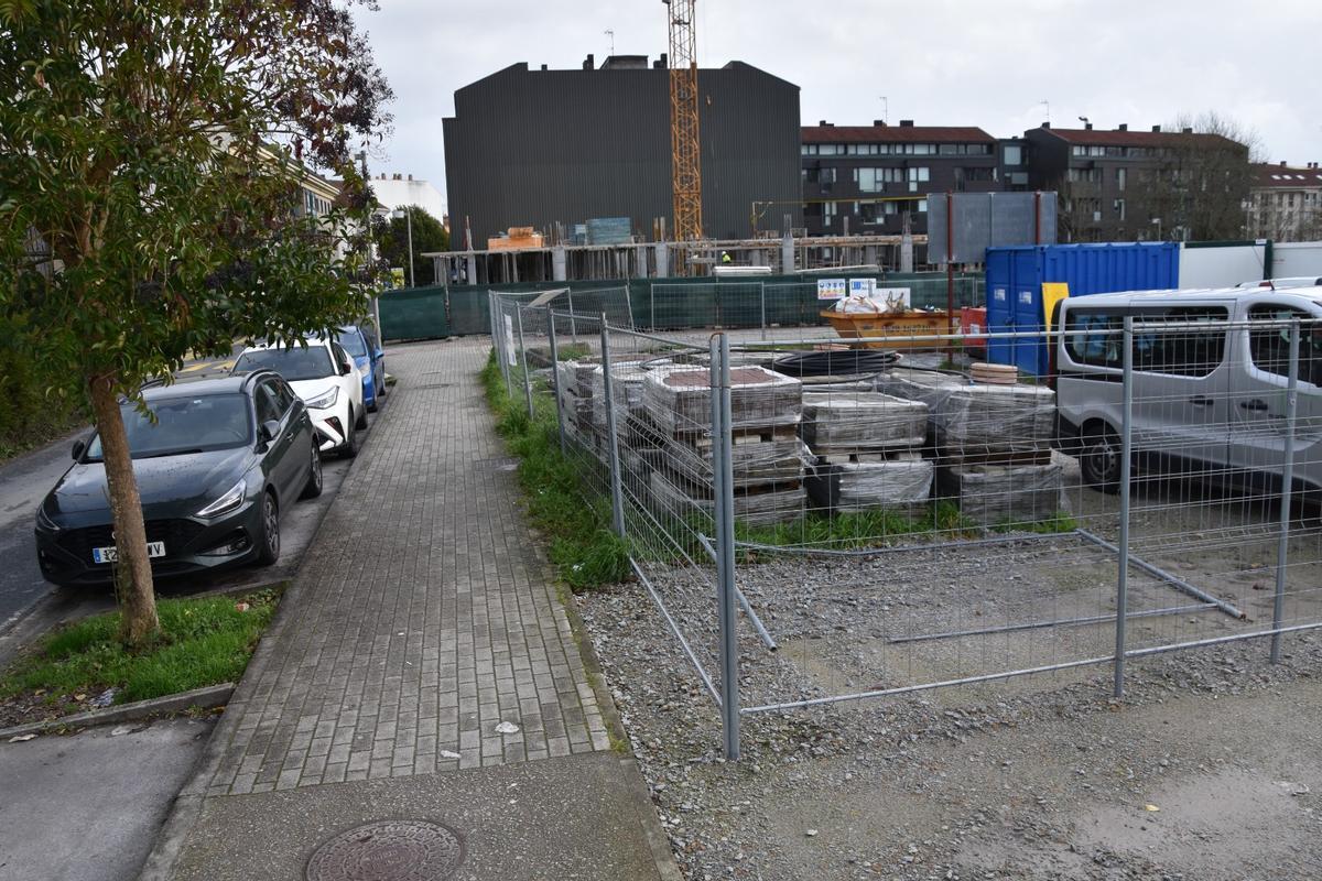 Parcela para 50 nuevas viviendas en Bertamiráns (Ames)