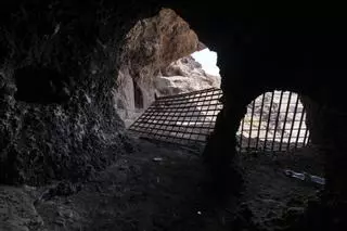 Cuevas de Los Canarios en El Confital