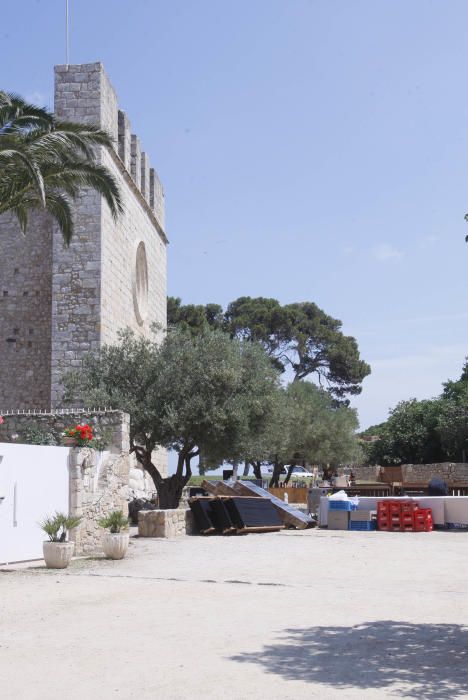 Tanquen l'accés a Sant Martí d'Empúries pel casament d'un magnat dels EUA