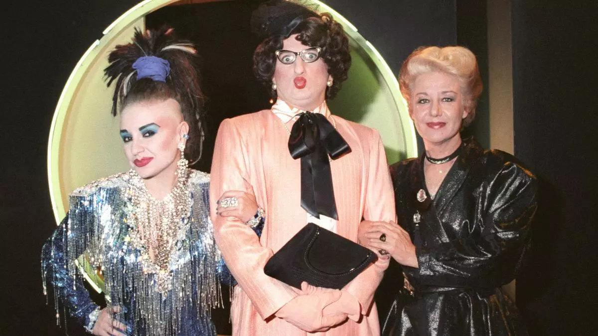 Alaska, Javier Gurruchaga y Lolo Rico, en 'La bola de cristal'.