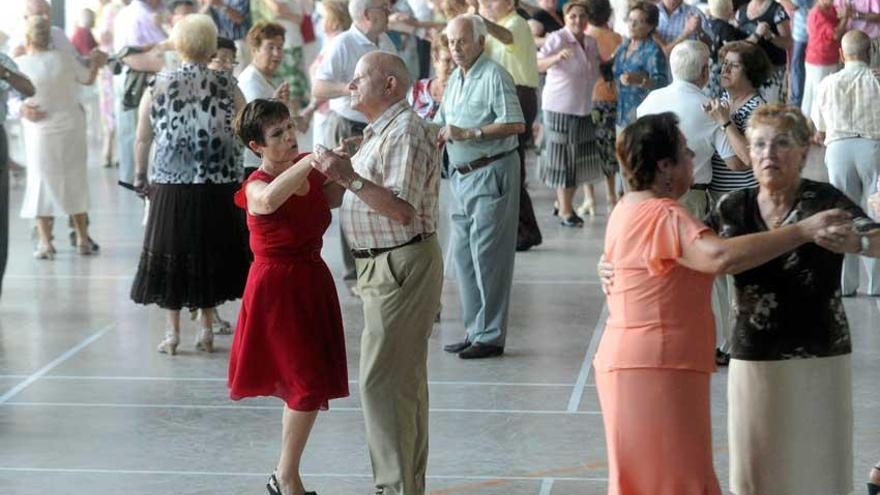 Baile en el Club del Mar de San Amaro.