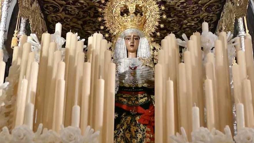 La Virgen de la Caridad de Sevilla lucirá hoy el fajín de Franco en la procesión