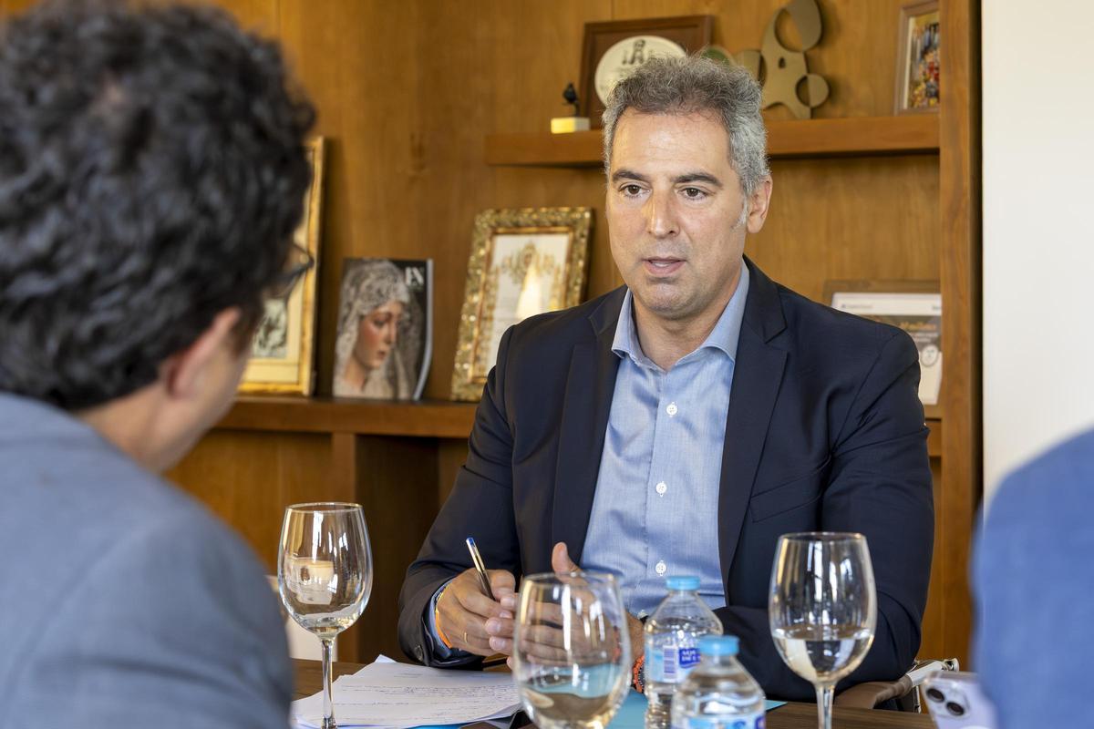 La mesa redonda patrocinada por Aqualia, "Infraestructuras hídricas y prevención: el reto ante fenómenos extremos en la provincia de Sevilla" en imágenes