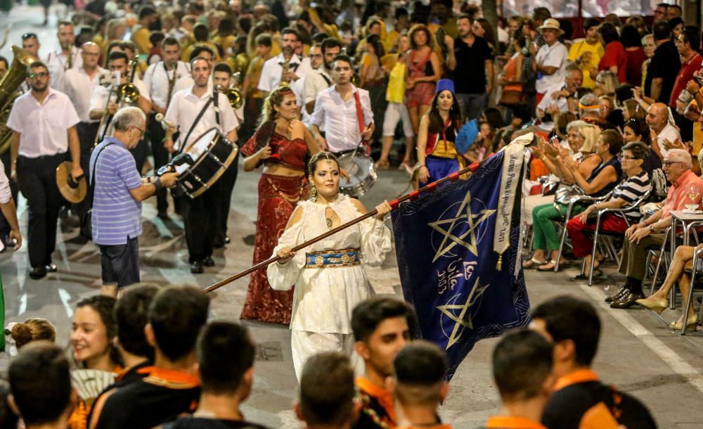 Entrada de bandas en La Vila