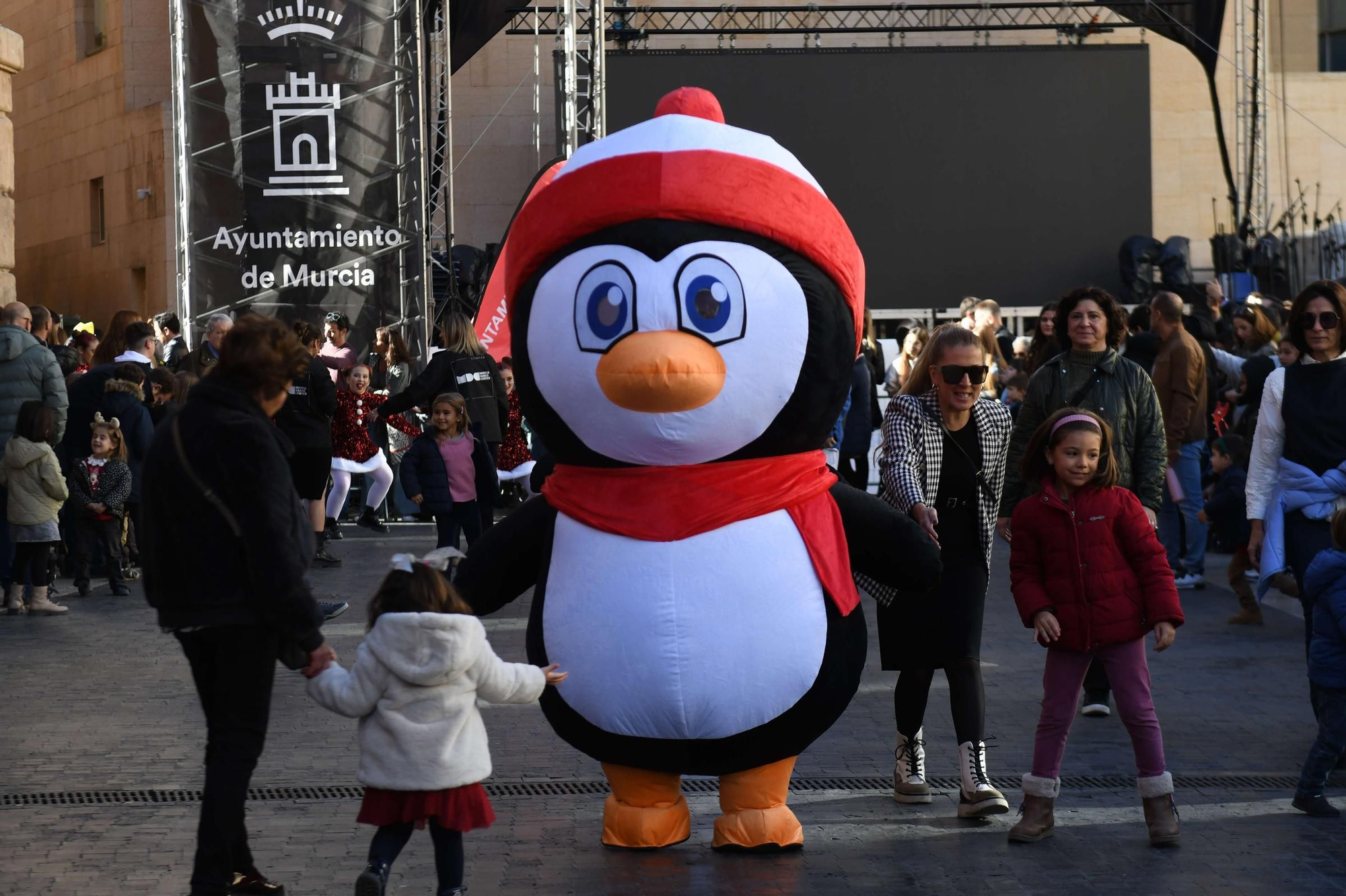 Las mejores imágenes del desfile de Papá Noel en Murcia