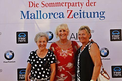 v.l.: Gisela Thomas, Ursula Kannengießer, Ingrid Lorth