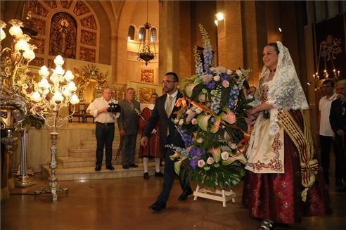 Ofrenda de flores a Sant Pasqual en Vila-real