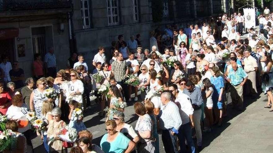 Numerosas personas se congregaron para ver el acto. // S.A.