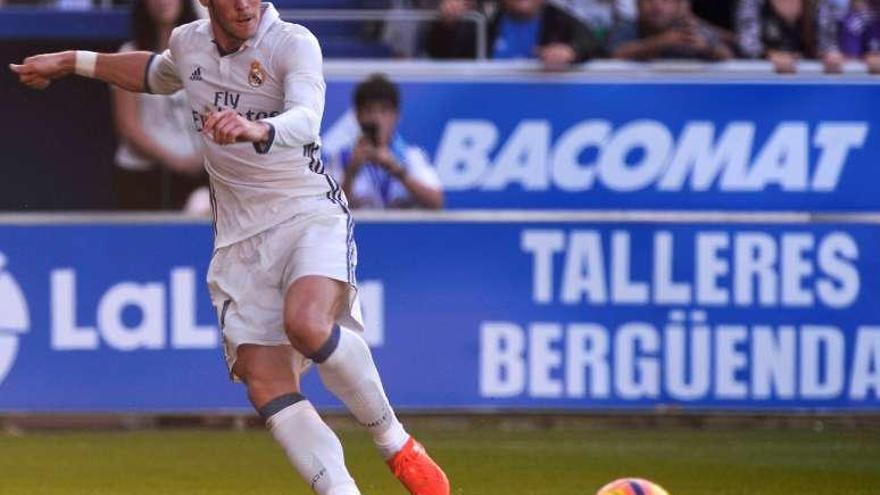 Gareth Bale, el sábado, ante el Alavés. // Vicent West