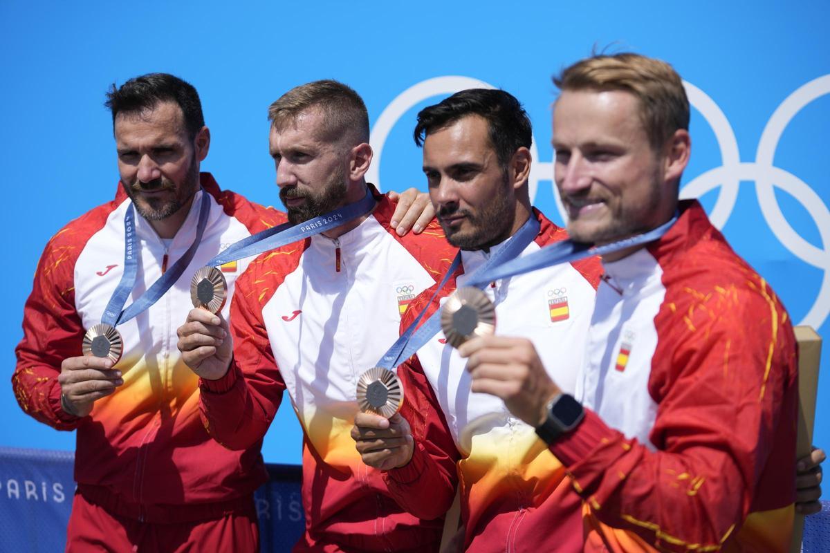 Joan Antoni Moreno y Marcus Cooper, medallas de bronce en C2 500 y K4 500