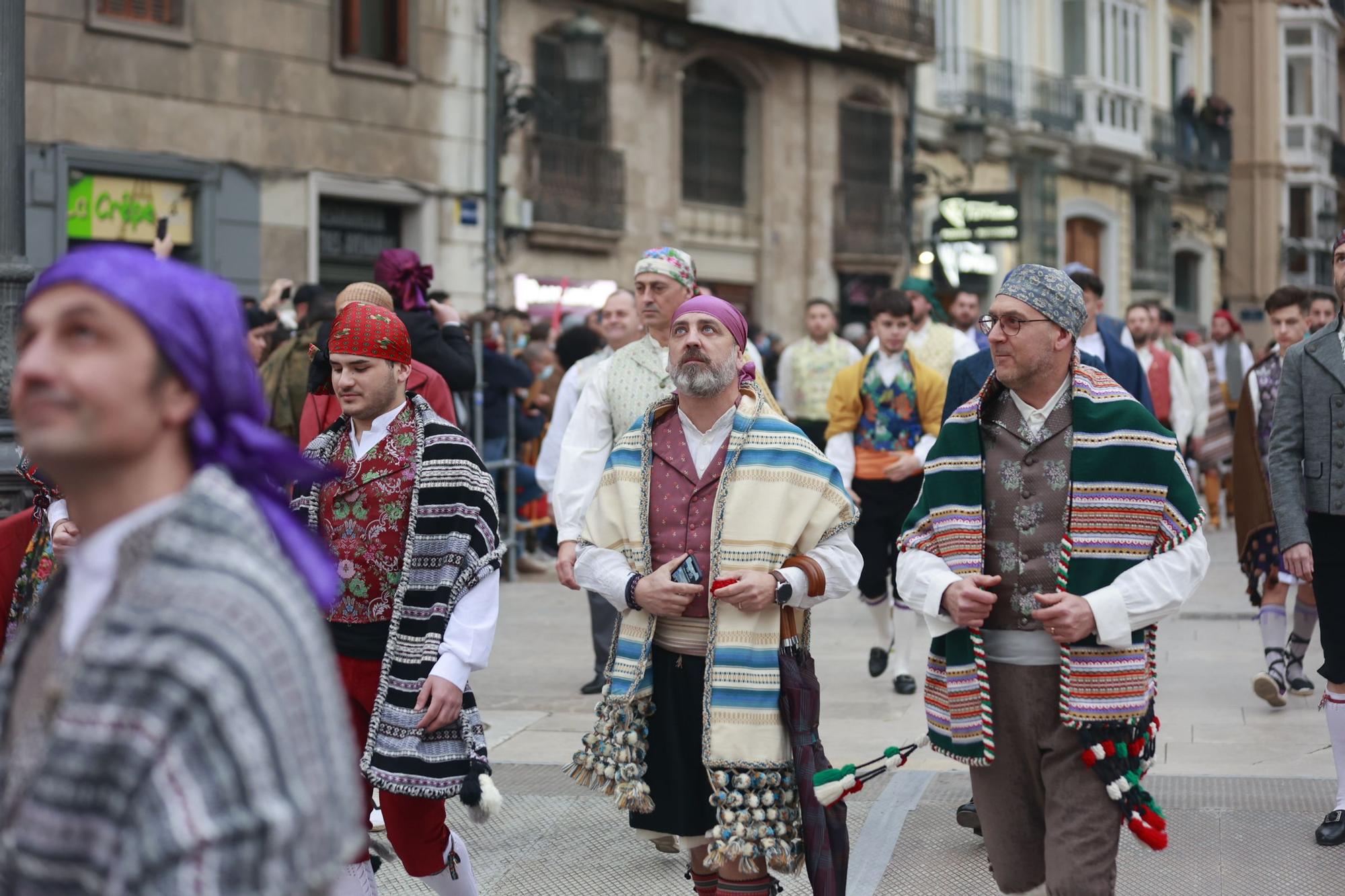 Búscate en el segundo día de ofrenda por la calle Quart (entre las 18:00 a las 19:00 horas)