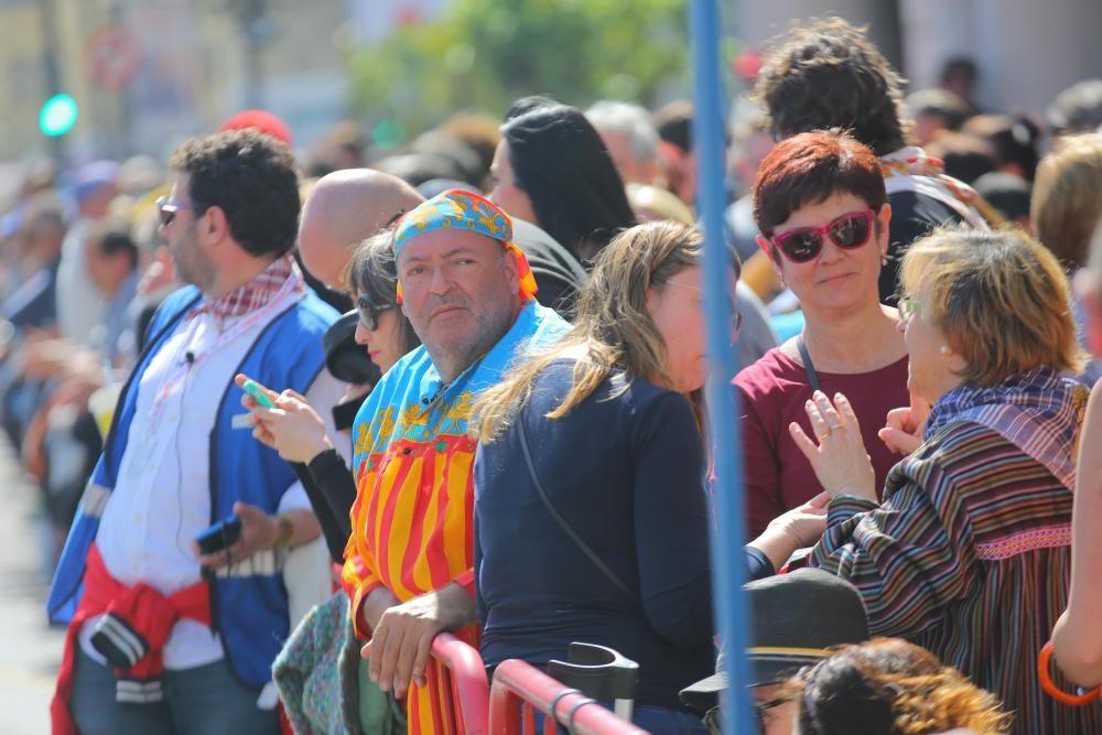 Búscate en la mascletà del 6 de marzo