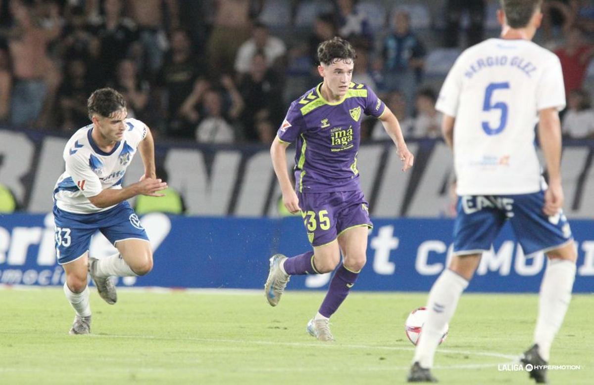 Aarón Ochoa, este jueves contra el Tenerife.