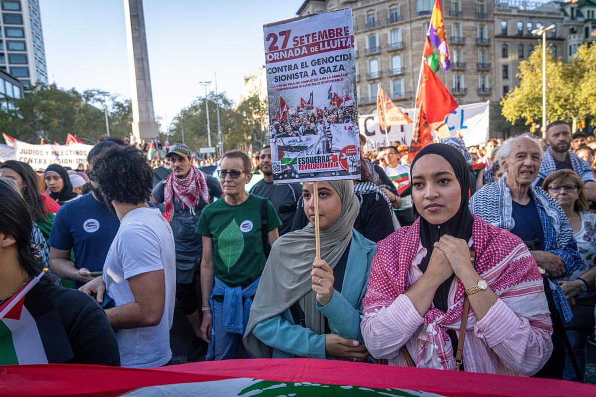 Manifestación en Barcelona para clamar contra el «genocidio» en Palestina y sus cómplices