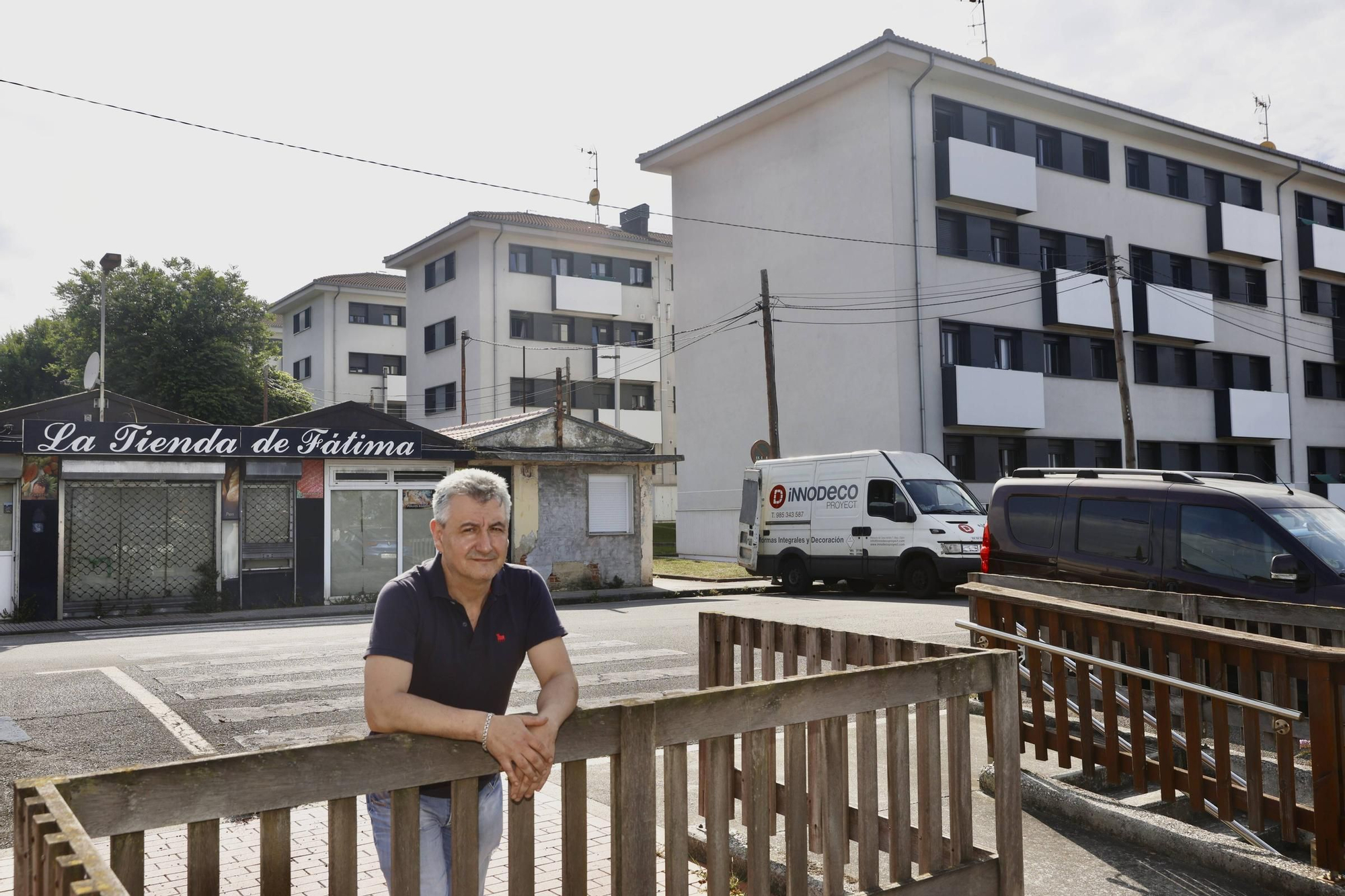 De barrios a parroquias: Tremañes, una lucha constante contra la contaminación (en imágenes)