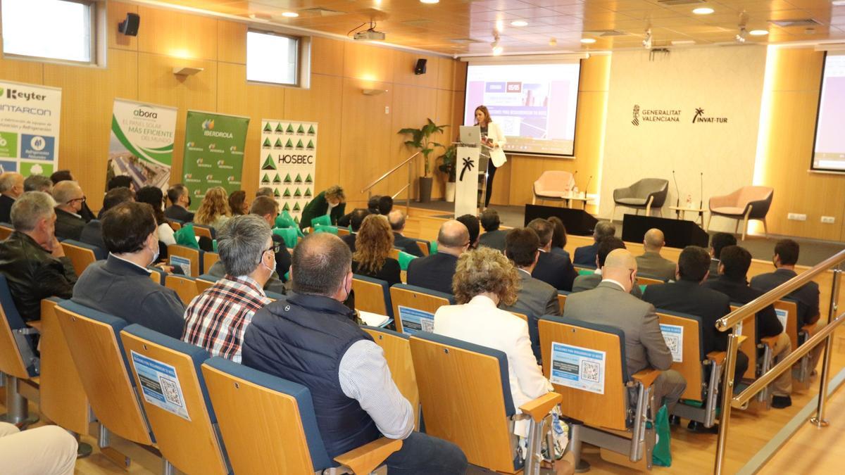 Un momento de la jornada celebrada en el Invatur