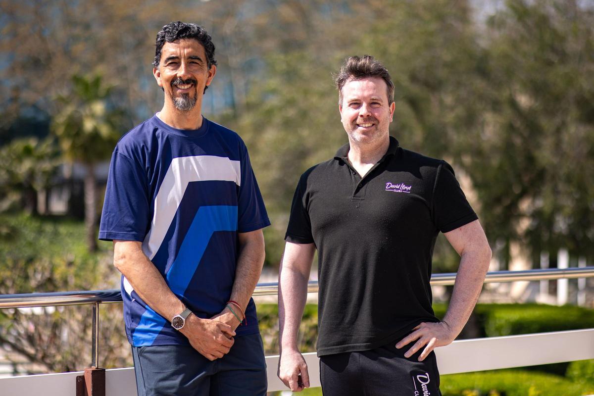 Los entrenadores Daniel Martínez y Ricardo Sandoval, especializados en deporte en la tercera edad