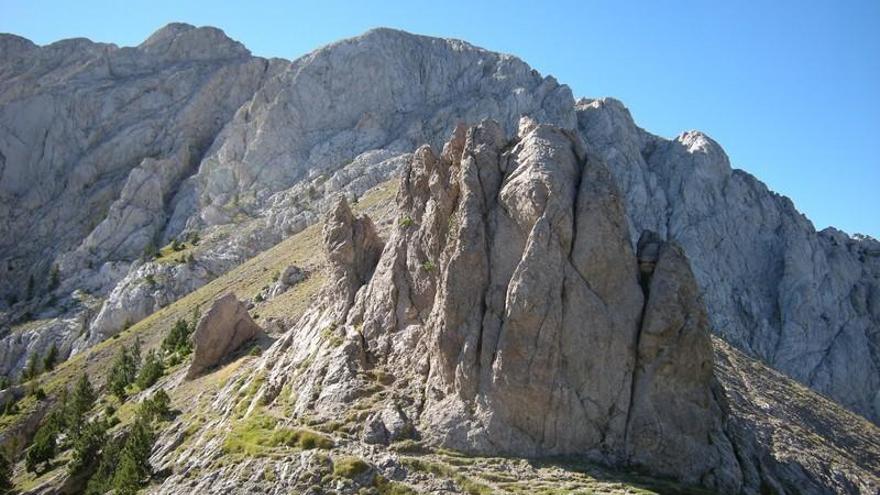 El coll del Verdet de la muntanya del Pedraforca.