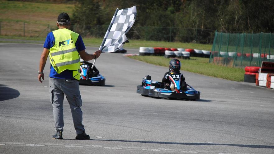 Imagen de archivo de una prueba en el kartódromo.