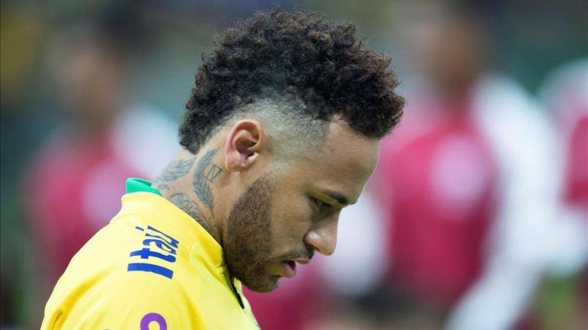 Neymar está atravesando uno de los peores momentos de su vida