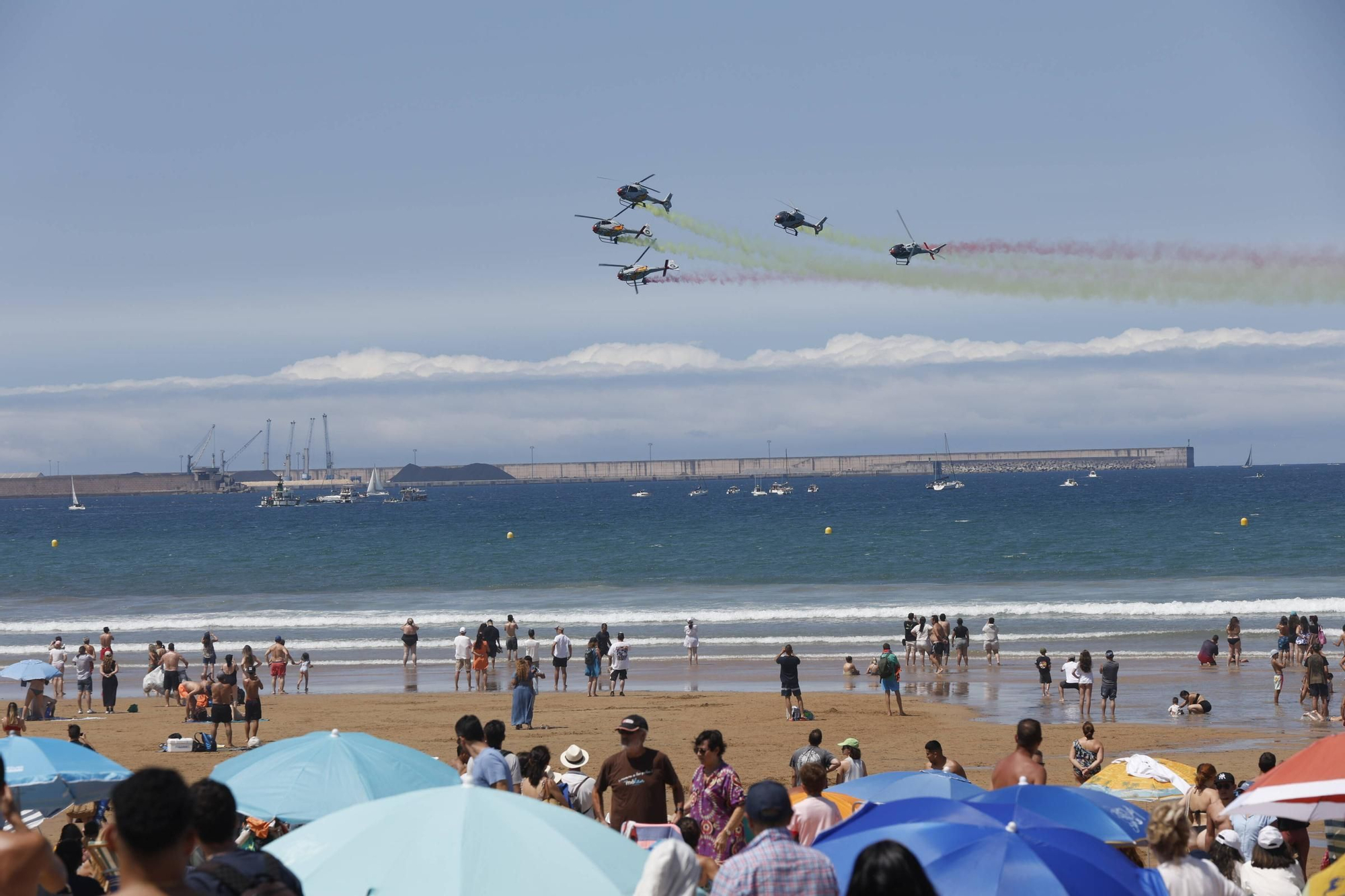 El espectacular y multitudinario Festival Aéreo de Gijón, en imágenes