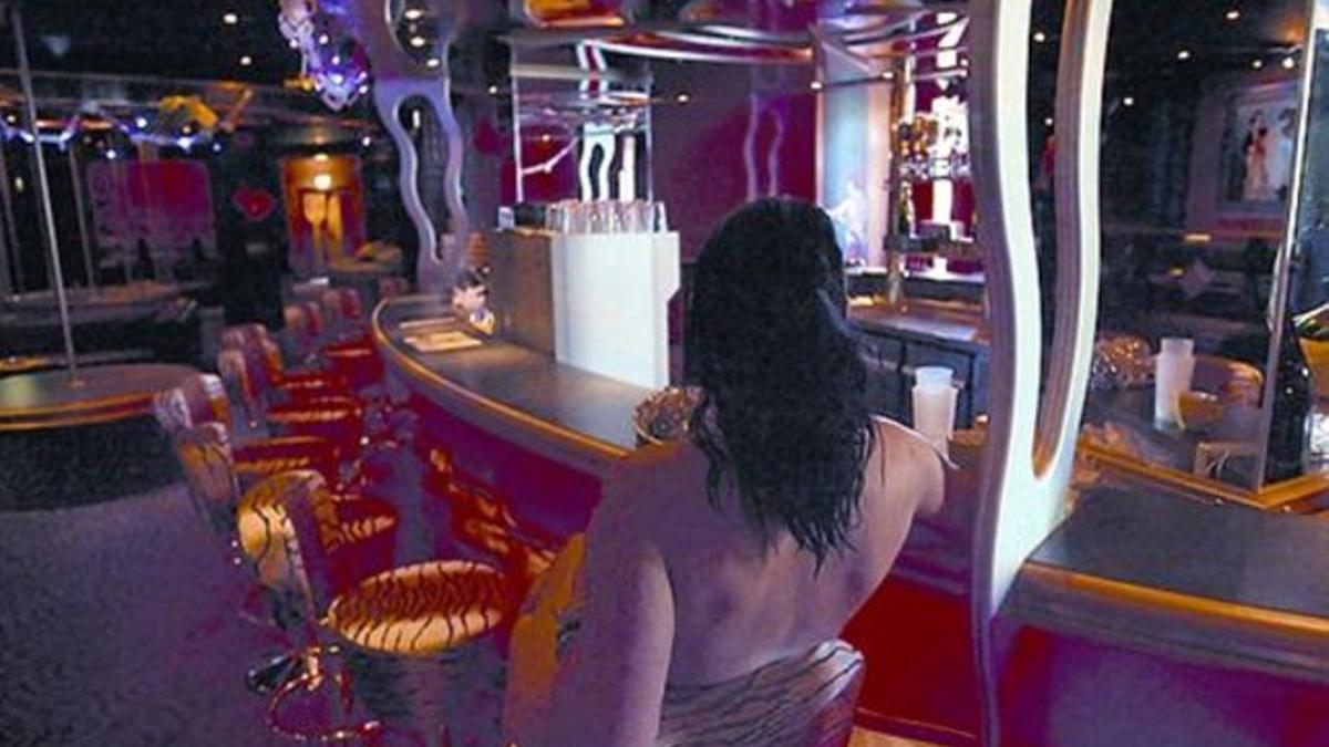 Turismo sexual 8 Prostituta en un burdel