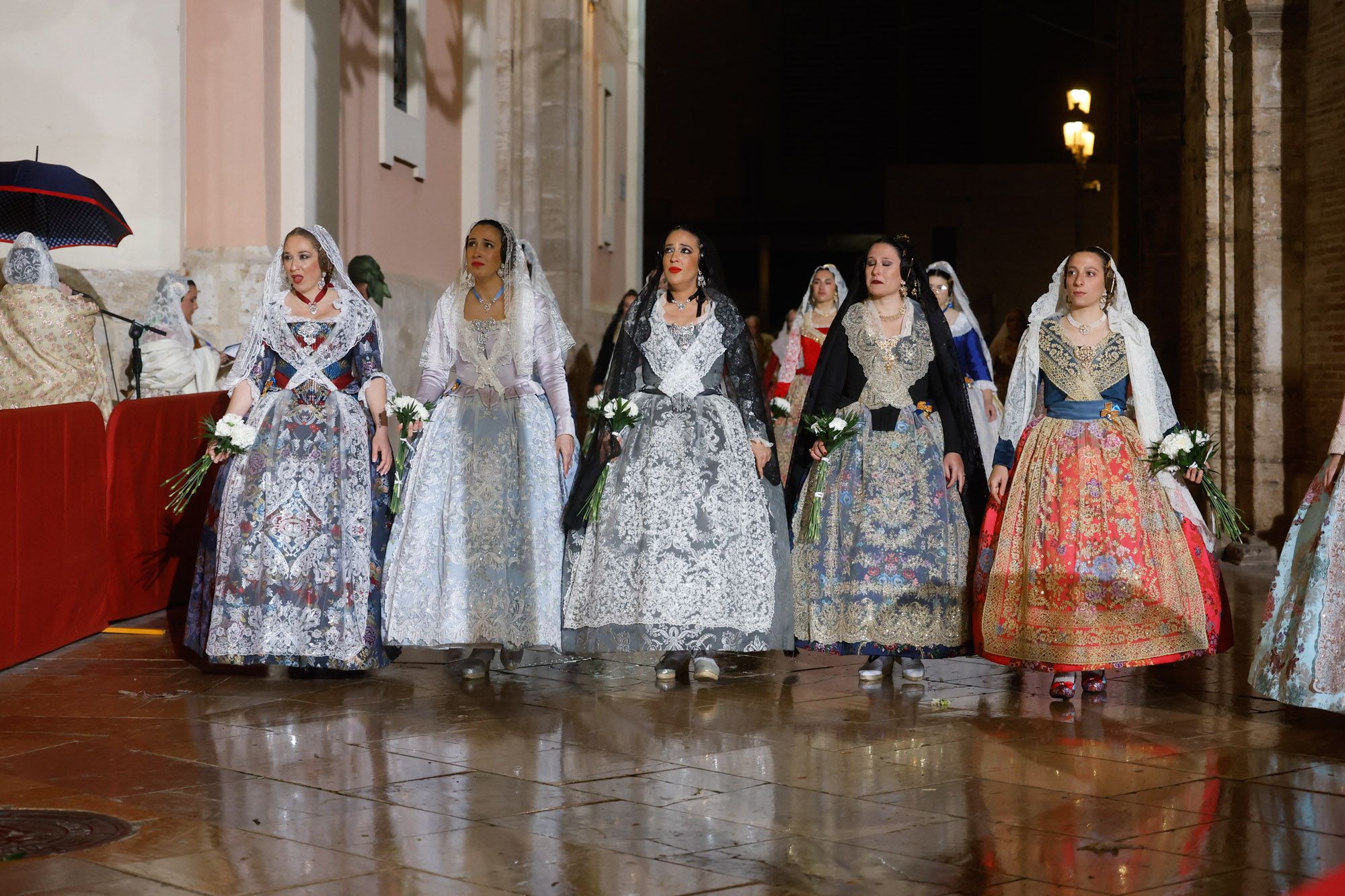 Todas las fotos de la Ofrenda del 17 de marzo entre las 23:00 horas y la medianoche por la calle de la Paz