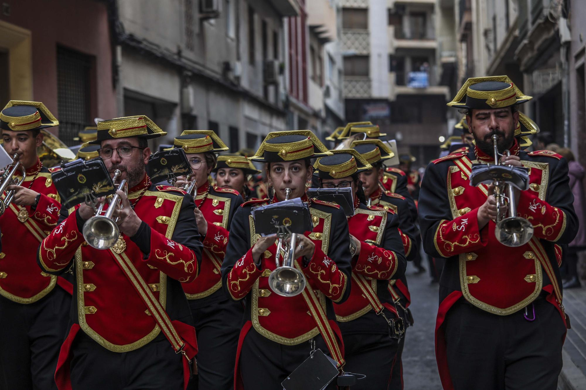 Elche Procesiones Miercoles Santo:Procesion de las Jesuitinas,Cristo del Amor Salesianos,Misa Mare de Deu de les Bombes,Nuestro Padre Jesus Rescatado.