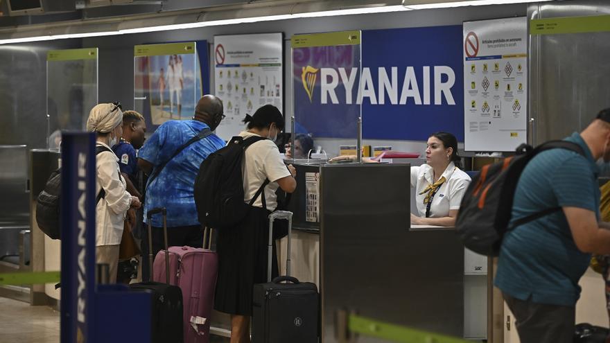 Un nuevo lunes de huelga en Ryanair provoca 6 cancelaciones y 244 retrasos